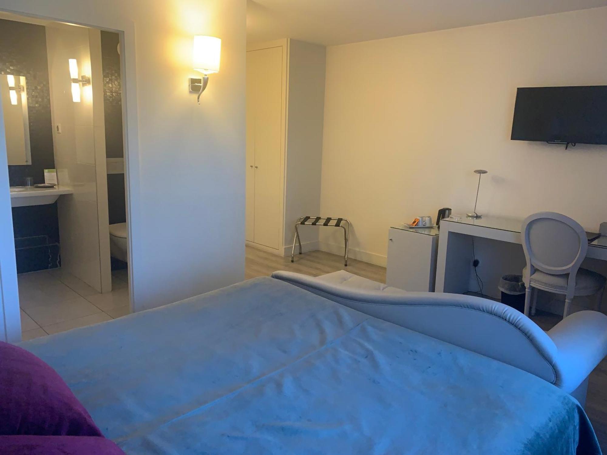 Les Criquets Hotel & Spa Blanquefort  Kamer foto